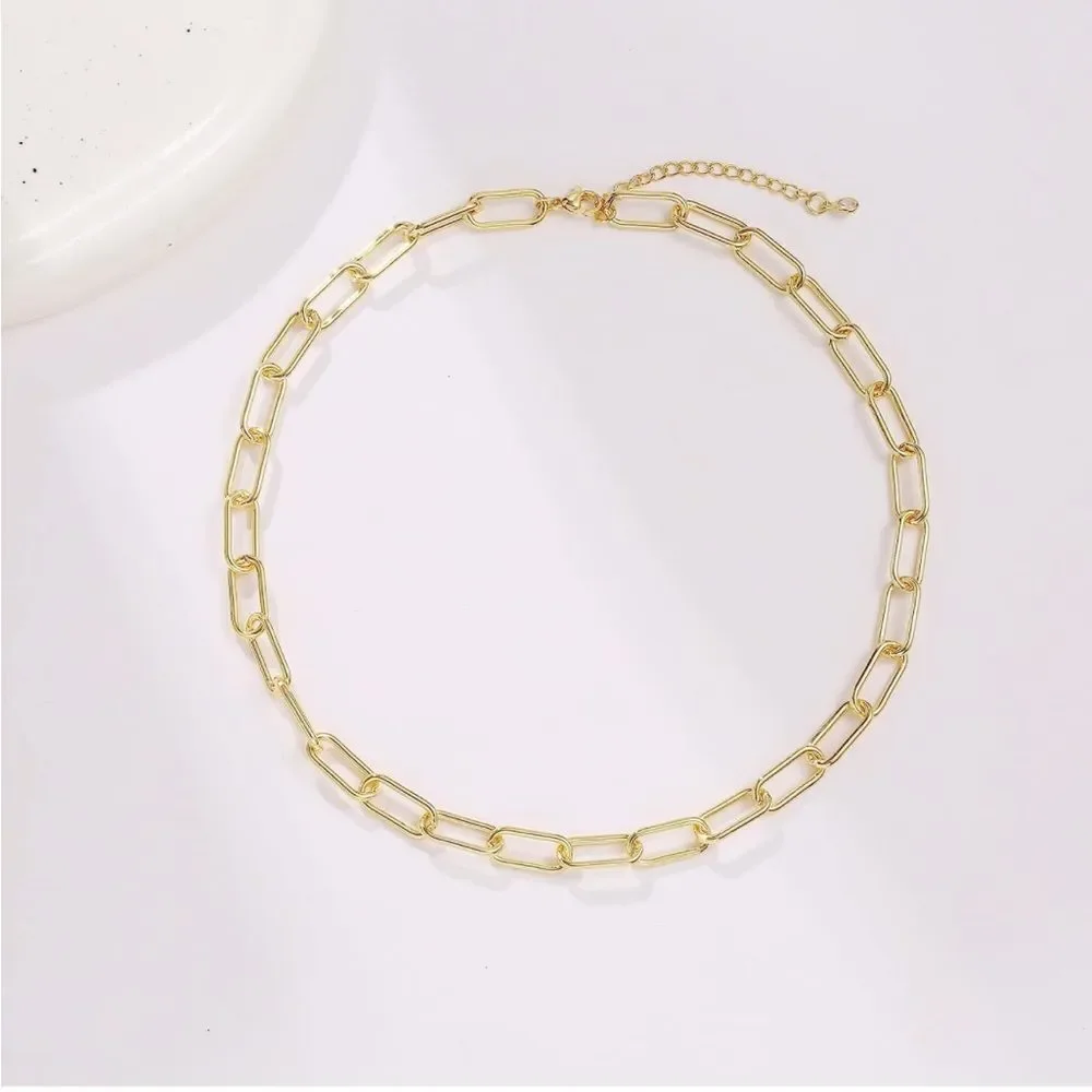 Gold 18k Gold Plated Chain Linked Necklace - Picture 4 of 4